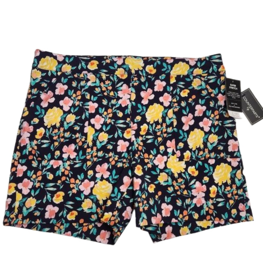 3/$25 Counterparts womens size 16P super stretch floral pull on shorts NWT